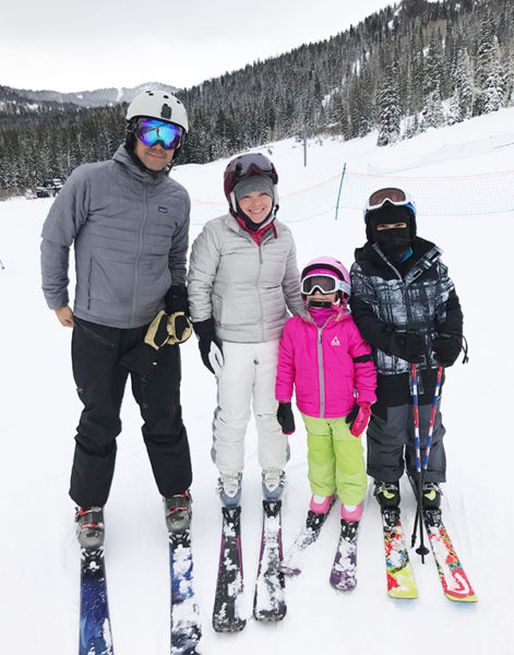 skiing-family